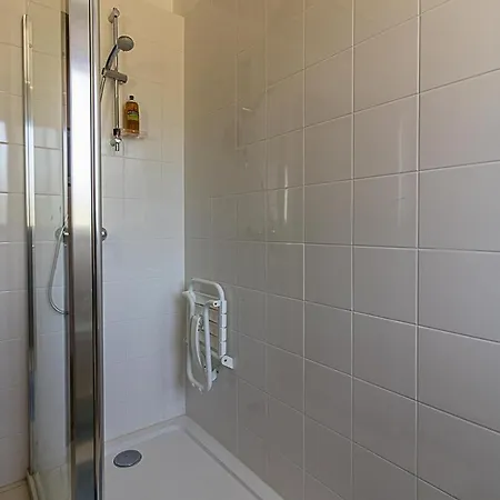 Clair * Pins-Justaret